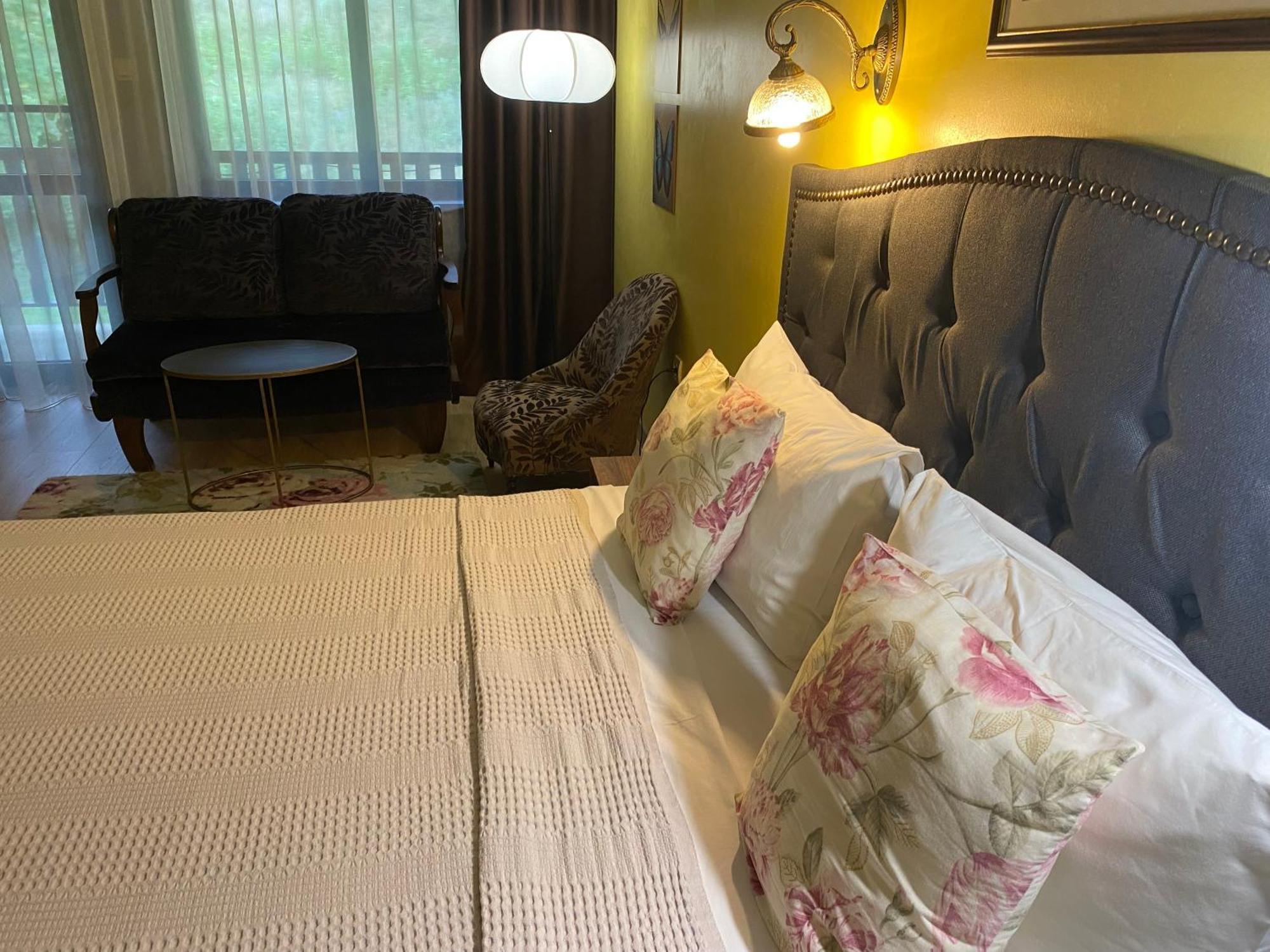 צ'יפליק Park Hotel Fairy מראה חיצוני תמונה